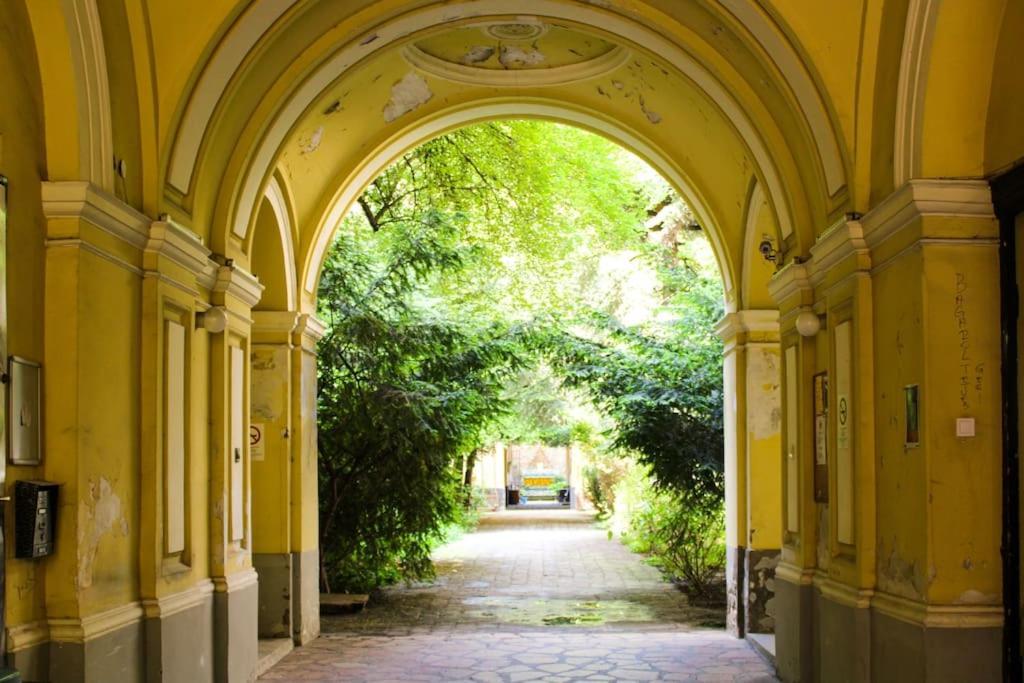 Lux Downtown Apartman Budapest Kültér fotó